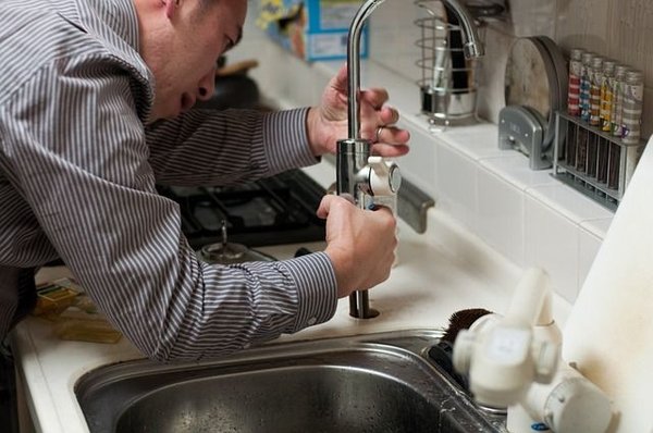 Quelle est la différence entre entreprise individuelle et auto-entrepreneur ?