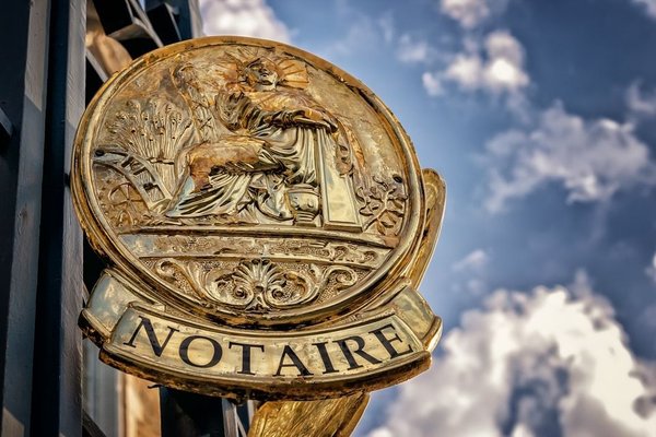 Quelles sont les fonctions d'un notaire ?